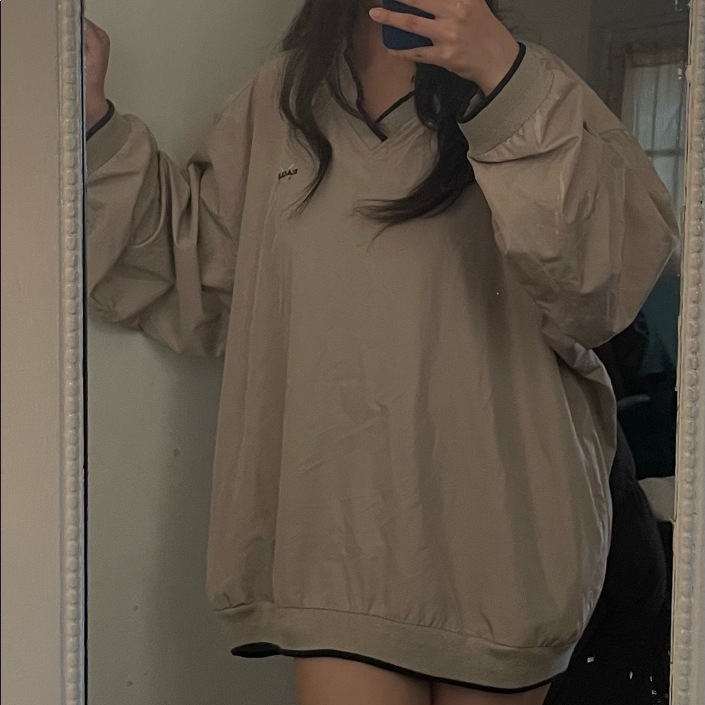 Eagle Pullover